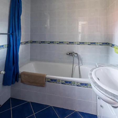 Tanczos Vendeghaz Lägenhet