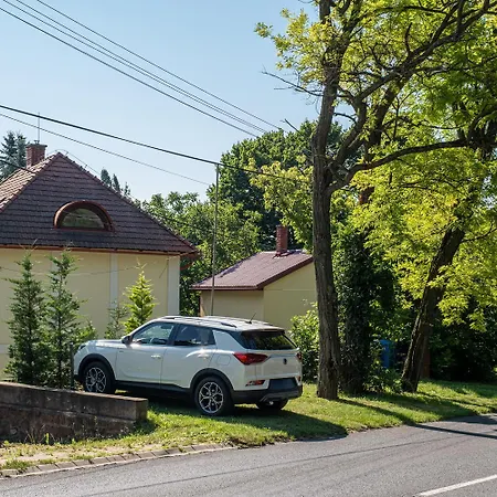 Tánczos Appartement *